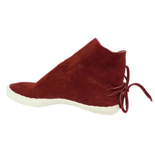 Load image into Gallery viewer, Women's One Button Moccasins w/ Thick Leather Sole