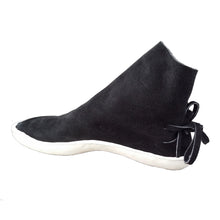 Load image into Gallery viewer, Men's One Button Moccasins w/ Thick Leather Sole