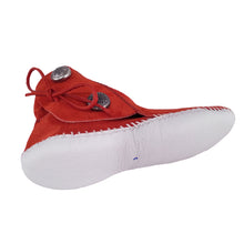 Load image into Gallery viewer, Taos Kids Moccasins w/ Buttons 570 (Youth)