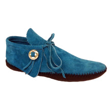 Load image into Gallery viewer, Women&#39;s Taos Leather Moccasins w/ Concho 2068W